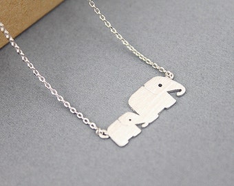 Two Elephant Pendant Necklace. Simple and Modern Necklace. Dainty Necklace. Mother and Daughter Necklace, Mother's Day Gift