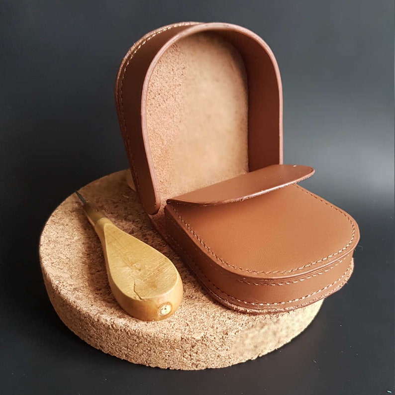 Clog wallet, horseshoe, bowl, gift for men, leather gift image 3