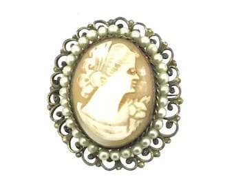 Victorian Style Carved Cameo Shell Brooch Costume