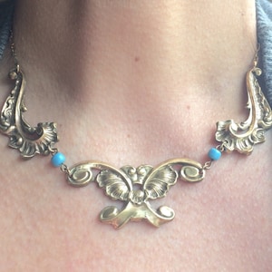 Antique Art Nouveau Gilt Costume Necklace Divine 19 Inches