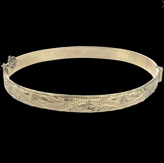 Edwardian Bangle Bracelet, Hallmarked Embossed RG c.1910