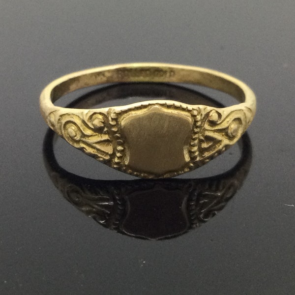 Art Nouveau Signet Ring Rolled Gold Aesthetically Patterned