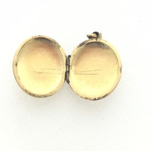 Edwardian Style Hinged Locket Pendant Gold Filled Embossed Patterned image 8