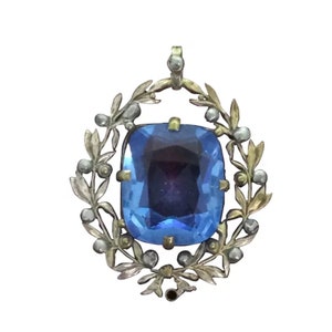 La Belle Époque Blue Paste Pendant Garland