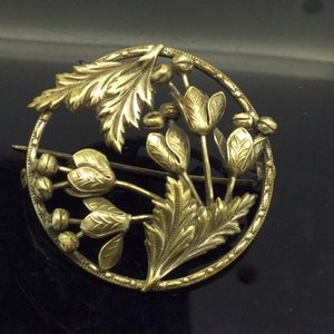 Jugendstil Vergoldete Französische Brosche Blumen Dimensional C.1895
