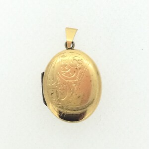 Edwardian Style Hinged Locket Pendant Gold Filled Embossed Patterned
