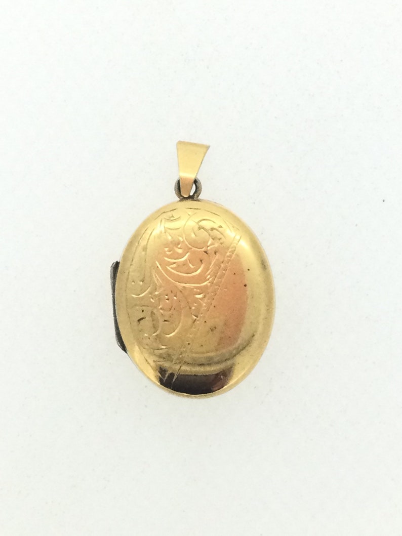 Edwardian Style Hinged Locket Pendant Gold Filled Embossed Patterned