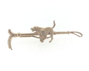 Épingle De Cravate Ancienne En Or 18k - Motif Chasse (cor De Chasse, Cerf) En émail - Neuf Avec étiquettes