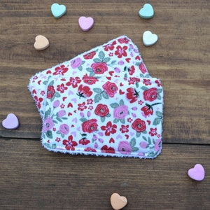 Pink and Red Floral Sponge, Reusable Kitchen Sponge, Washable Kitchen Sponge, Zero Waste Sponge, Kitchen Sponge, Eco-Friendly Sponge
