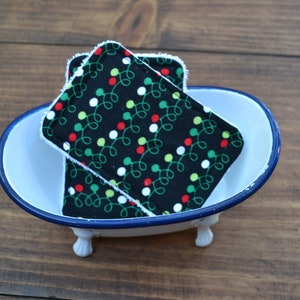 Black Christmas Reusable sponge, Kitchen Sponge, Reusable Sponge, Eco Friendly Sponge, Dish Scrubber, Washable Sponge, Zero Waste Sponge