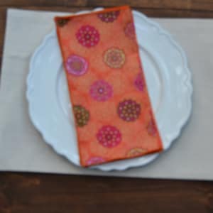 Orange and Pink Floral Cloth napkins, Cloth Napkins, Reusable Cloth Napkins, Set of 6 Cloth Napkins, 12x12 Inch Cotton Cloth Napkins