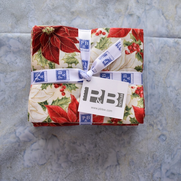P & B Textiles Fat Quarter Bundles Christmas Poinsettia collection  7 fat quarters + panel