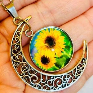 Sunflower Moon Necklace/Jewelry/Gifts/Birthday Gifts/Gifts For Her/Christmas/Mother’s Day/Valentines Day