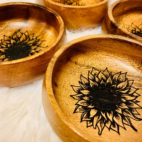 Sunflower Jewelry Ring Wood Burned Dish/Sunflower Bedroom/Sunflower Kitchen/Sunflower Bathroom/Gifts/Christmas/Gifts for Her/Birthday/