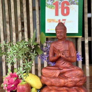 The Dharmachakra Mudra Buddha statue