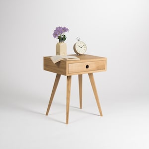 KUUB – Mid century modern nightstand, bedside table, end table with solid oak wood drawer