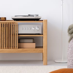 JAMM LOW 111 small record player stand, audio console made of European oak wood image 5