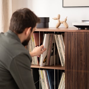 TONN HIGH 101 Record player stand, vinyl record storage made of solid American walnut wood Limited-Time Offer: Free & Fast Shipping image 5