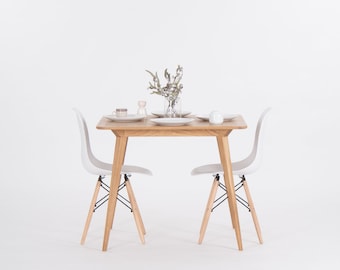 Small dining table, extending dining table for small space, extendable table made of oak, compact dining table, small dining room furniture