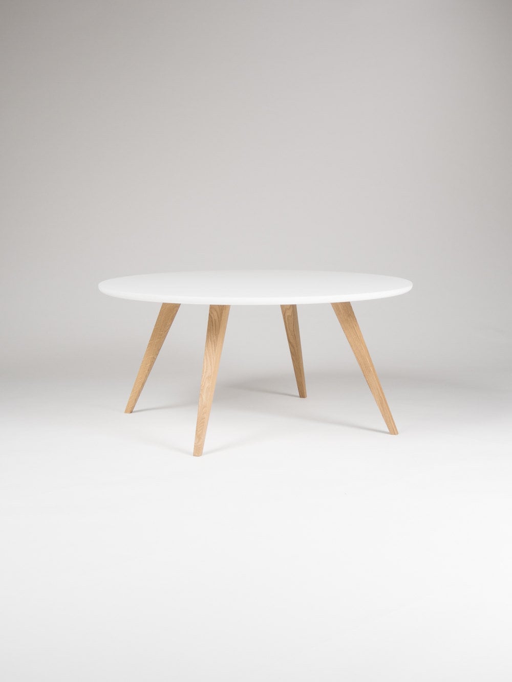 【廃盤品】IDEE WALLABY LOW TABLE ROUND White 在庫限り】WALLABY LOW TABLE ROUND White｜これまでに販売した商品