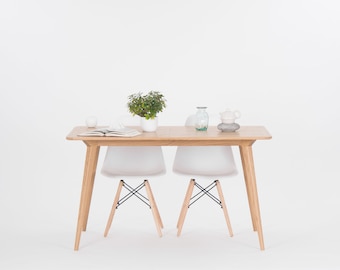 Extending dining table, extendable table made of oak wood; Limited-Time Offer: Free & Fast Shipping