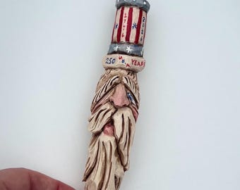 Adorno navideño de Papá Noel tallado a mano, conmemorativo del 250 aniversario. Edición limitada n.º 6.