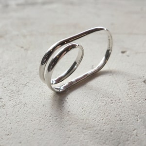 Two fingers ring, sterling silvet, ring for two fingers, unisex, sculptural and minimalist image 4