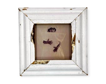 5x5 Chippy Paint Photo Frame: Reclaimed Wood, Shabby Chic style
