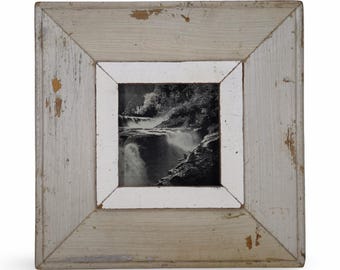 4x4 Shabby Chic Photo Frame: Reclaimed Wood, French Industrial Style