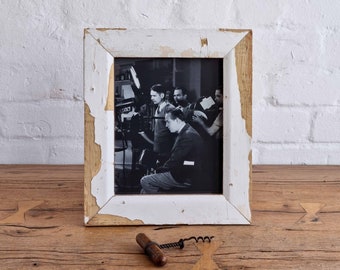 8x10 Shabby Chic Photo Frame: Reclaimed Wood, Vintage Style
