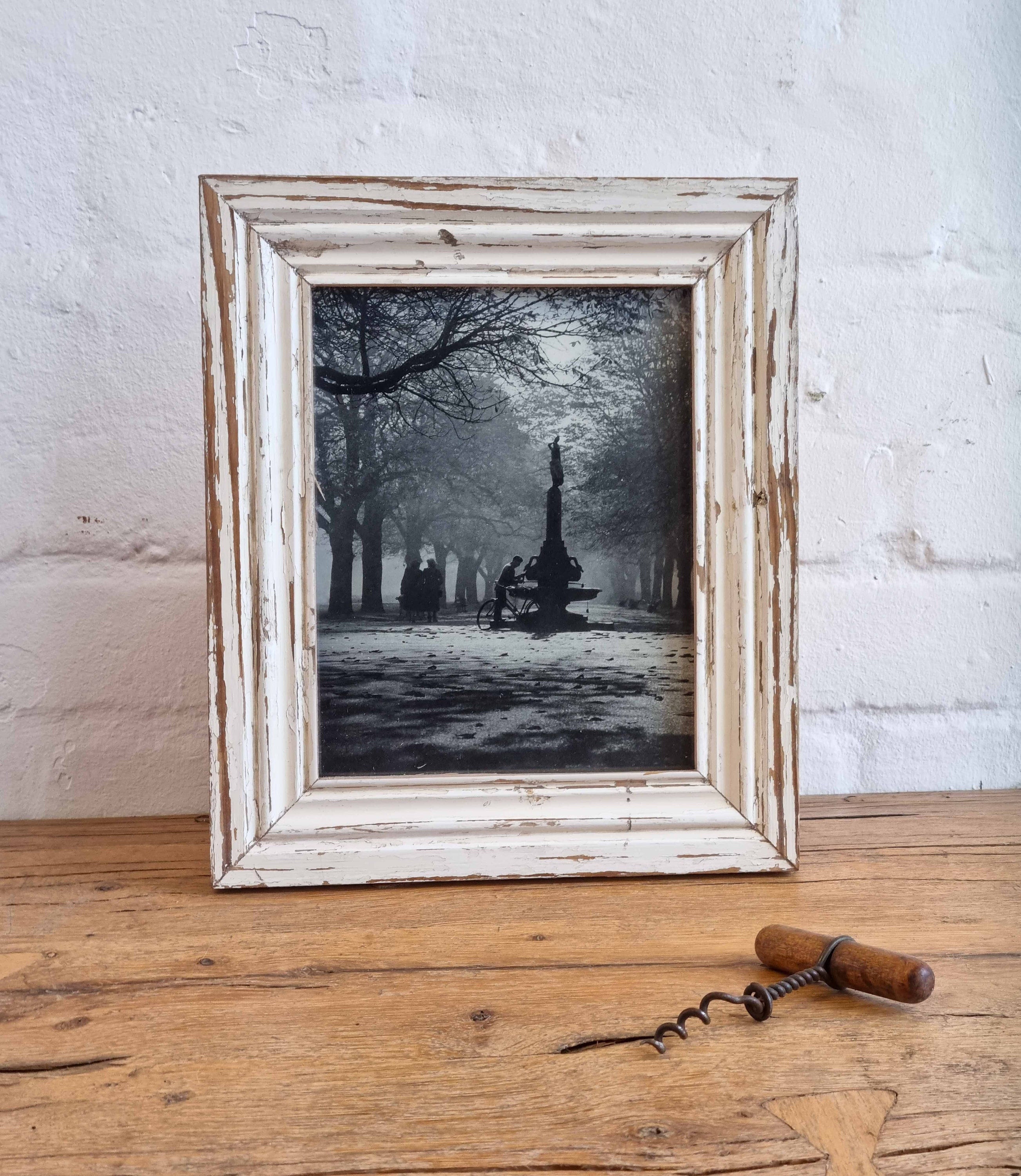 White - Fabric Embellished Handmade Photo Frame (8 x 6 in) 37