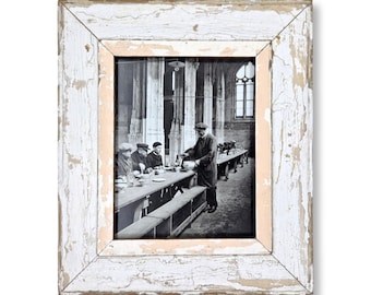Upcycled 8x10 Photo Frame: Reclaimed Wood.