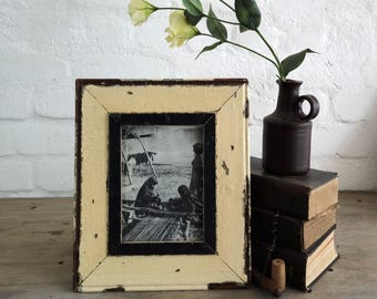6x8 Shabby Chic Photo Frame : Reclaimed Wood, French Industrial Decor