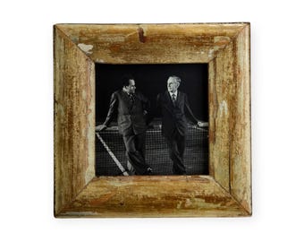 Cornice portafoto 6x6 color beige scrostato: boiserie vittoriana di recupero, stile shabby chic