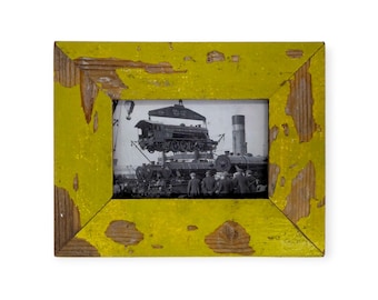 4x6 Vintage Photo Frame by Luna Designs made from reclaimed timber.