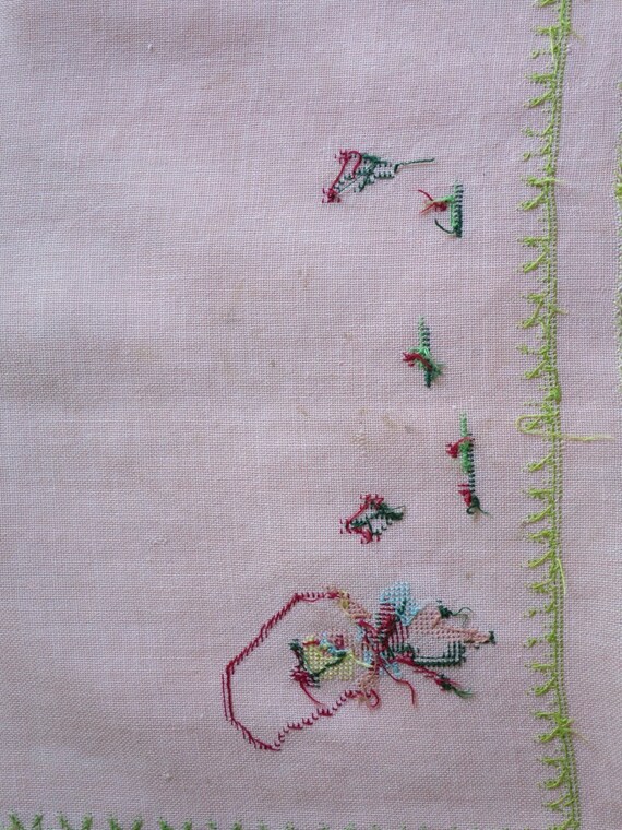 vintage babies bib/ hand embroidered linen baby b… - image 5