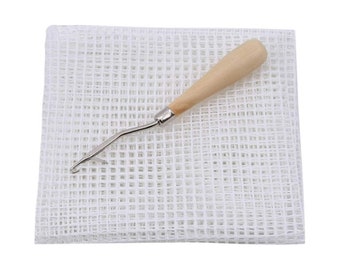 Grote blanco canvasset met haken voor vloerkleed met houten sluiting (39,3 x 59 inch)