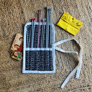 Handcrafted Knitting Needle Wrap Case Holder Retro