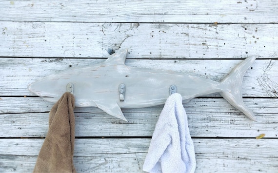 Requin Porte Serviette Manteau Ou Porte Clé Plage Decor 3 Crochets En Métal Sculpté à La Main Surf Decor Rack De Salle De Bain Vague Océan Decor