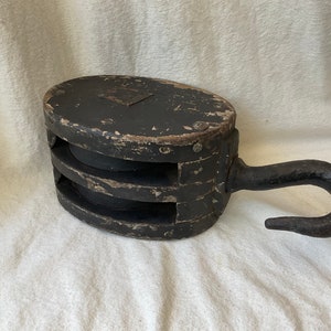 Antique Wooden Pulley - Large