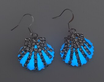 UV reactive earrings Glow in the dark Glow Deer Antler Earrings bluewhite