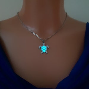 Dainty Sea Turtle necklace, Beach Jewelry, Christmas stocking, turtle gifts for Her