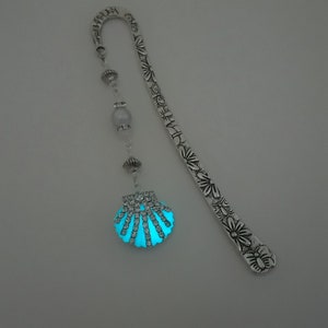 Sea Shell Bookmark: Aqua Glow-in-the-Dark Charm
