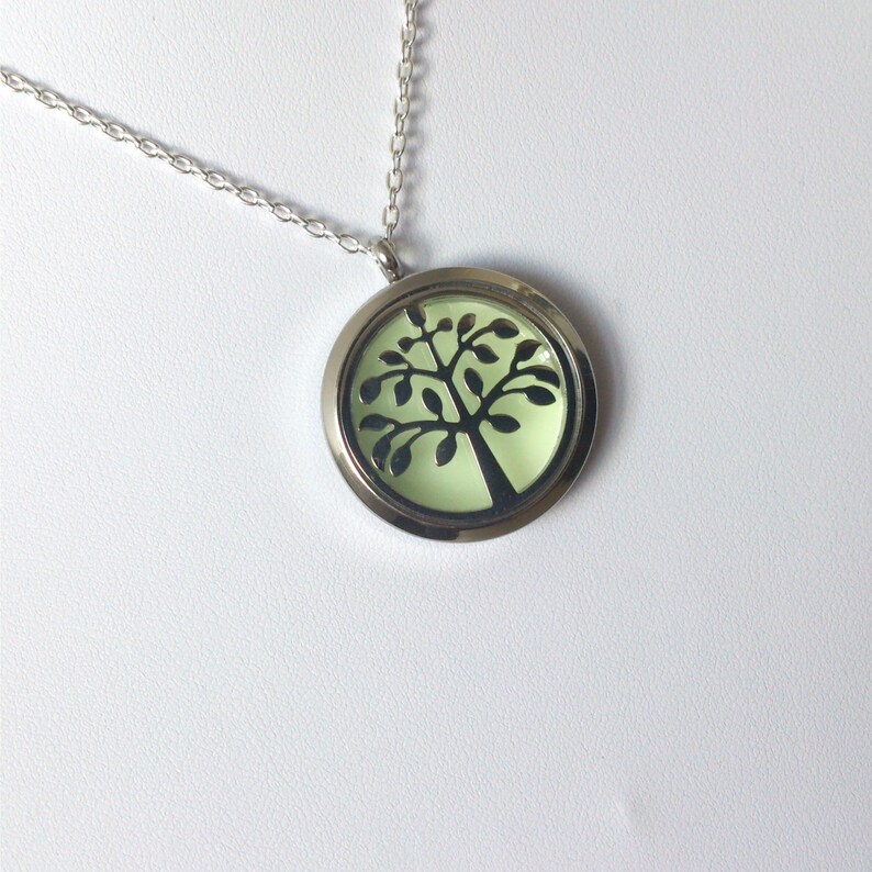 Tree Of Life Glow in the Dark Necklace Family Tree Jewellery Gifts for Her