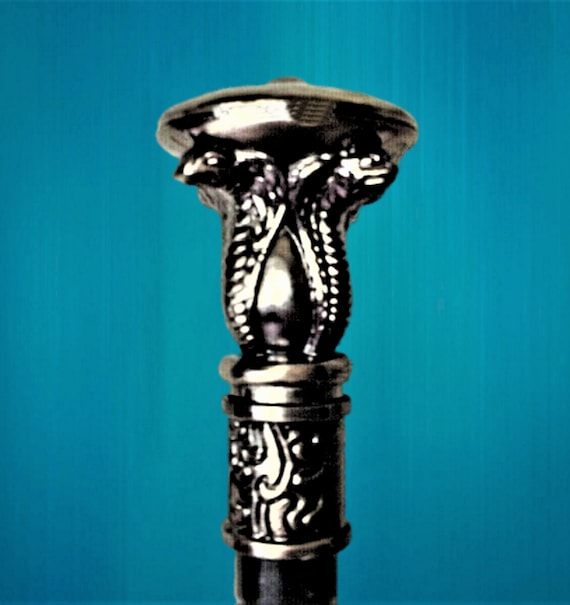 Cane High Priestess the Pythia - Oracle of Delphi… - image 1