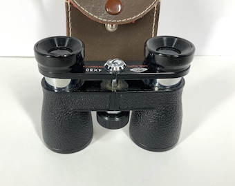Binoculars ca 1970s, SCOPE Coated Optics, 4 x 30, Model 2372 With Leather Case Opera Or Theater Glasses