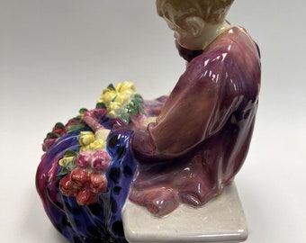 Vintage Royal Doulton the Flower Sellers Children HN 1342