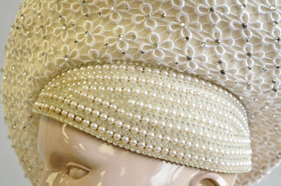 Vintage Jack McConnell Lace Felt Off White Pearl … - image 5
