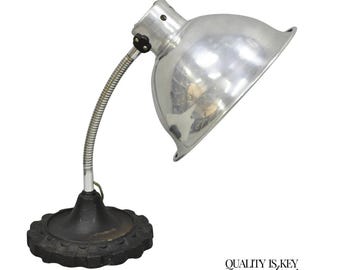 Lámpara de mesa de trabajo vintage industrial moderna de hierro fundido con cuello de cisne y engranajes Steampunk