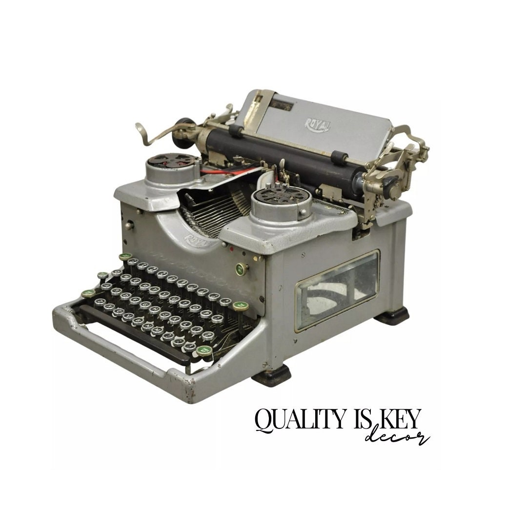 Royal 10 Typewriter - Etsy
